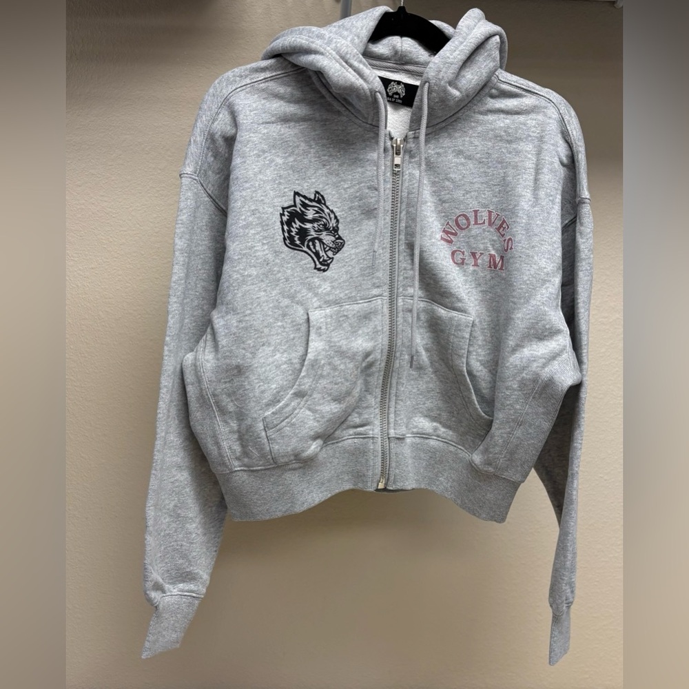 Darc Sport | Tops | Darc Sport Wolves Gym V2 Sage Cropped Zip
